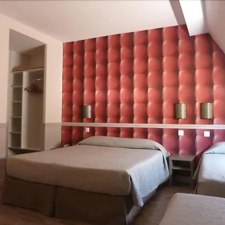 Отель De La Cite Rougemont 2*