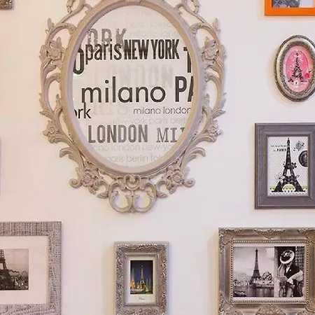 De La Cite Rougemont Отель Париж