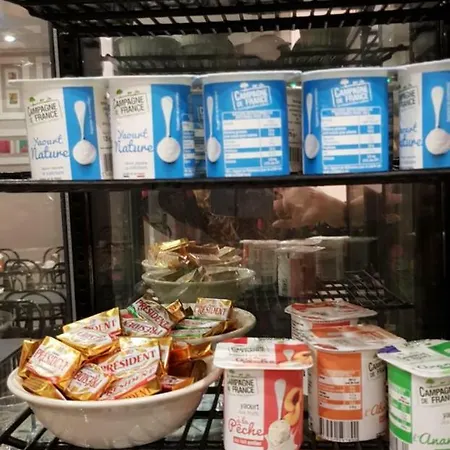 Отель De La Cite Rougemont Париж