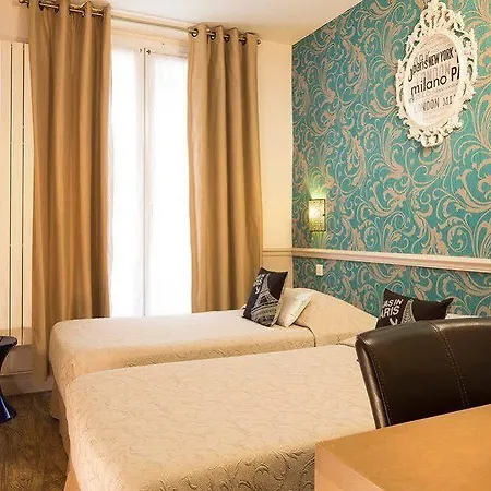 De La Cite Rougemont 2*