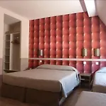 Hotel De La Cite Rougemont 2*