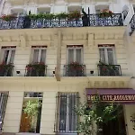 De La Cite Rougemont Hotel 2*