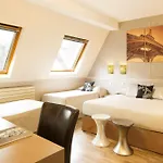 De La Cite Rougemont Hotel