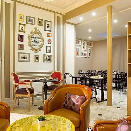 Hotel De La Cite Rougemont 2*