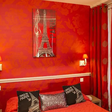 De La Cite Rougemont 2*