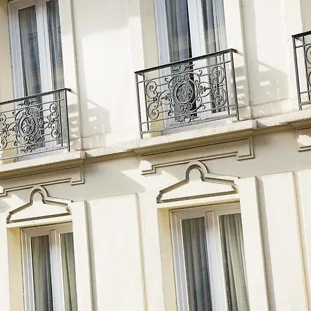 Hotel De La Cité Rougemont Paris