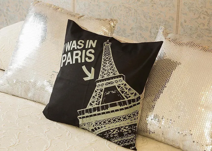 De La Cite Rougemont Paris