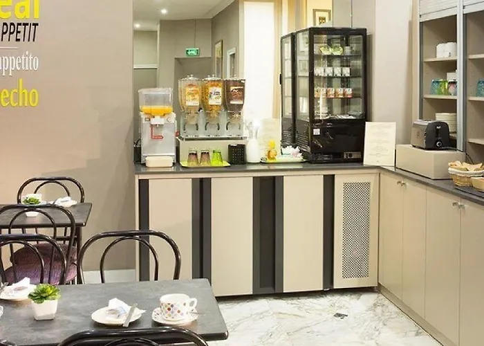 De La Cite Rougemont Paris