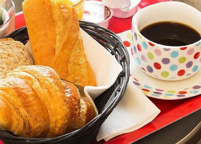 De La Cite Rougemont Hotell 2*