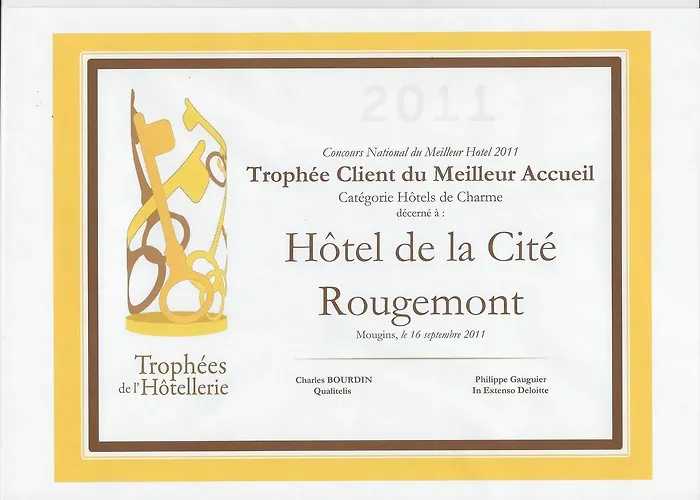 De La Cite Rougemont 2*