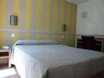 De La Cite Rougemont Paryż