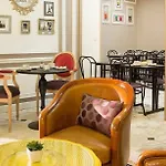 De La Cite Rougemont Hotel
