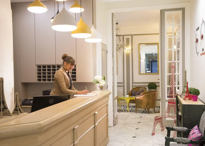 De La Cite Rougemont Paryż